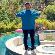 Douglas costa